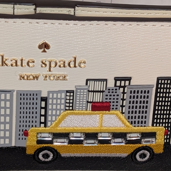 Kate Spade NYC New York City Taxi Cab Big Apple Medium Wallet Bifold NWT - Picture 2 of 9